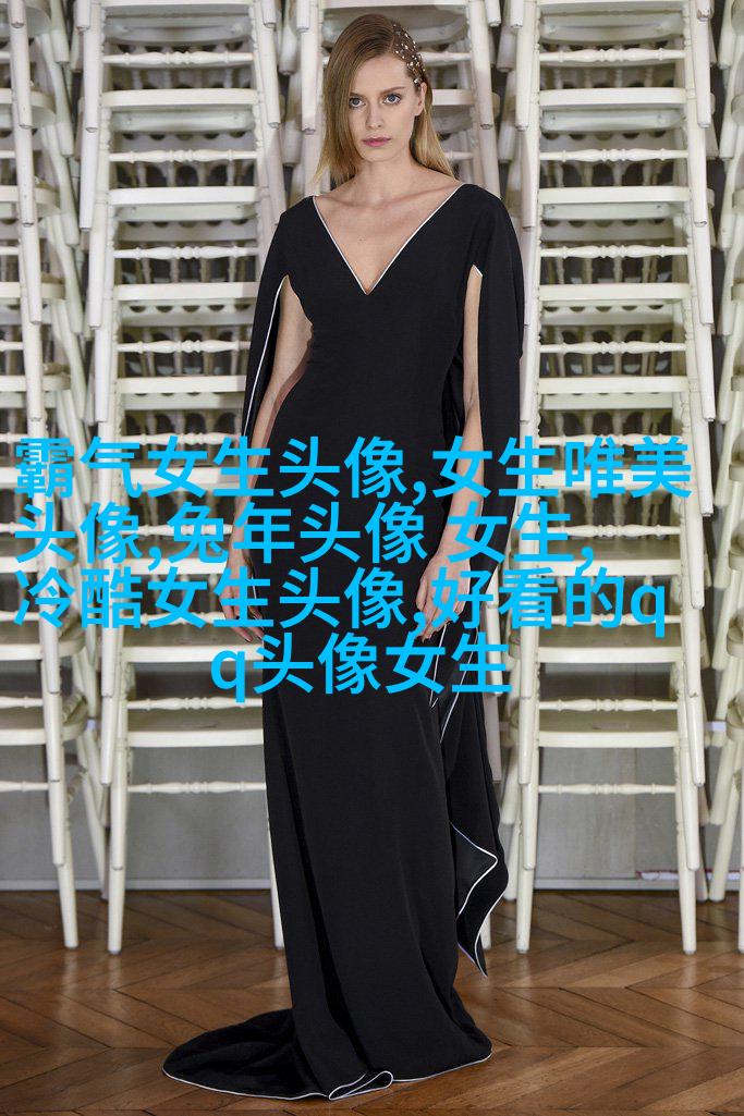 女生专用蜡笔小新头像(共18张)