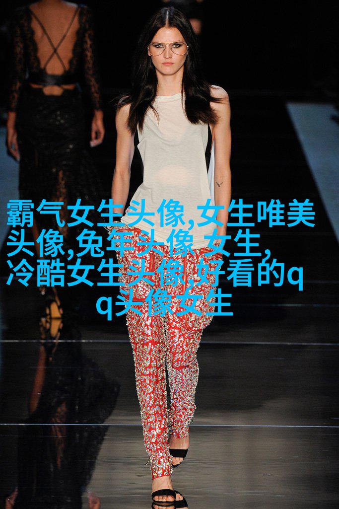 女生专用蜡笔小新头像(共18张)